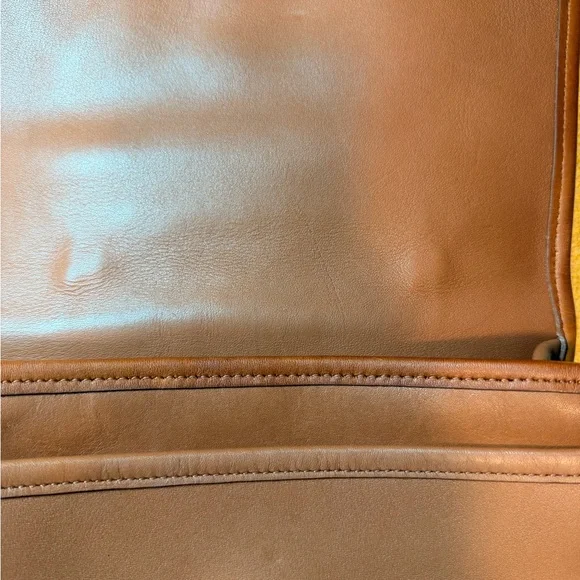 Coach Vintage Court Bag 9870 British Tan Original Hangtag Crossbody USA - Picture 13 of 16